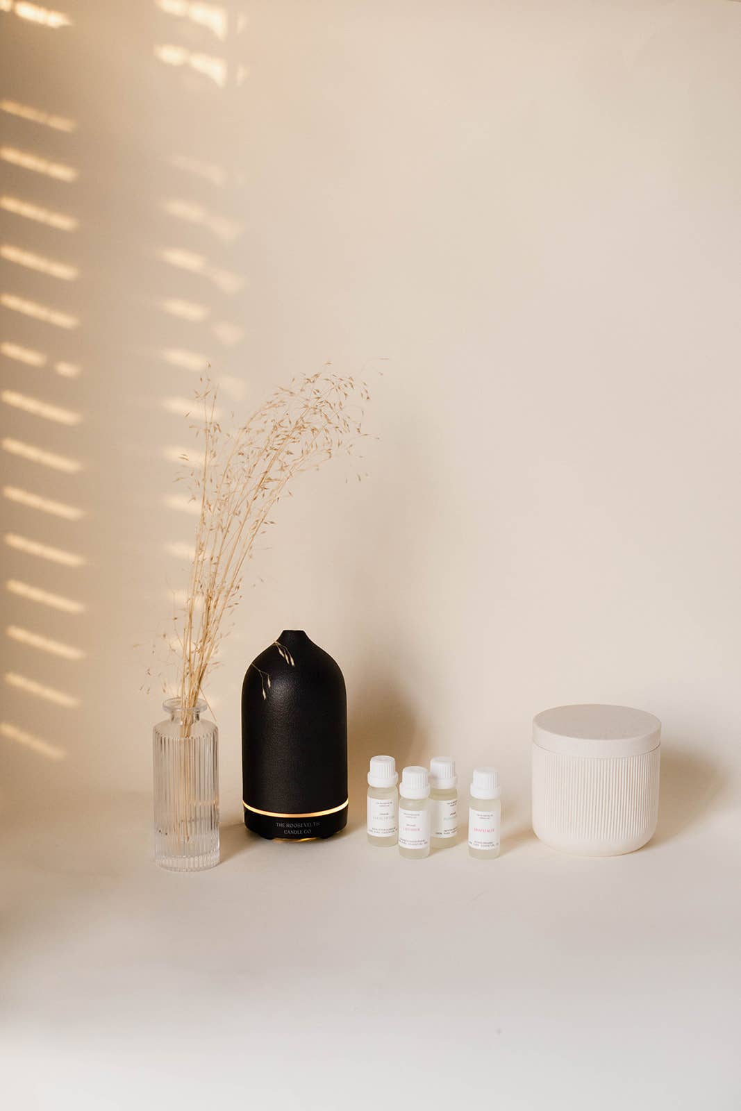 Ceramic Stone Aromatic Diffuser: White